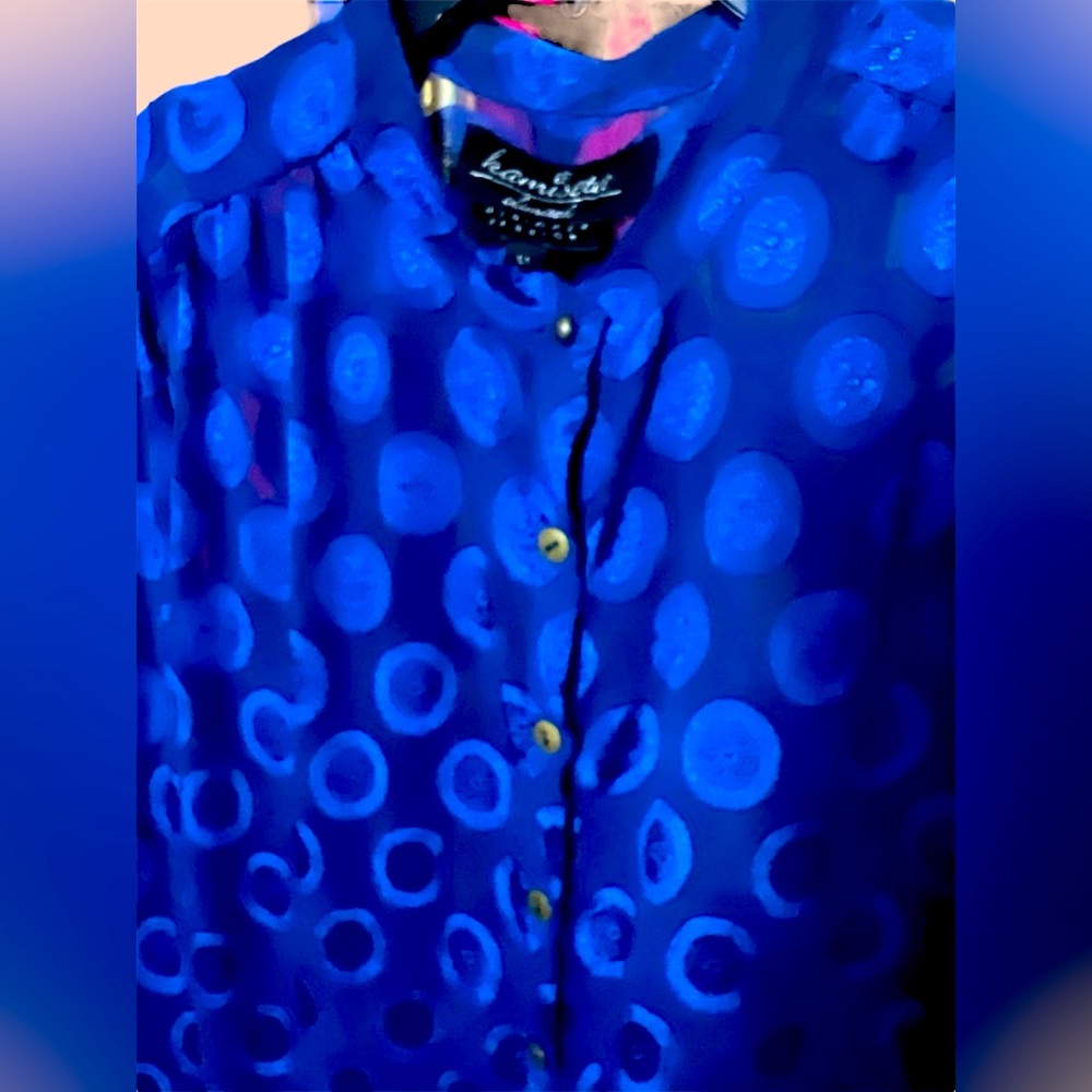 PreLoved KAMISETA Royal Blue silhouette Long Sleeve Button Blouse✨💙🔵✨ sz Large - Picture 2 of 2